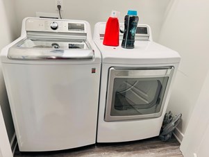 Vanguard,TIAA,Wells Fargo:Private Room With Private Bath(fully Furnished)