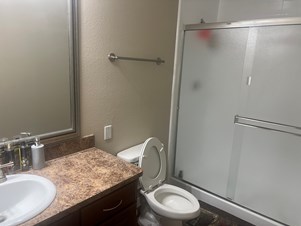 Available Furnished Room In Luxurious Apartment In Addison Tx.