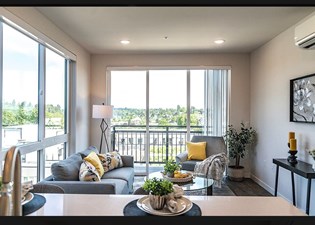 3710 S Angeline St, Seattle, WA 98118