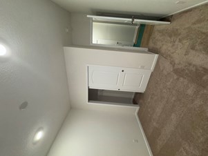 Private Single Room Available In Delaware / Glenross Area   Carpool To Polaris