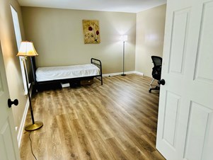 Furnished Spacious Room In Marietta, East Cobb