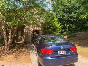 Single Room For Rent / Also Master Bedroom With Attached Is For Rent