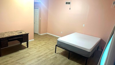Private Furnished Rooms W Att Bath At  Elderon Dr And Wilmont Drive , Wilmington
