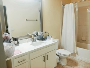 Private Room And Bath In Apt | Females Only