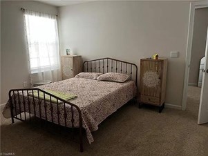 Fully Furnished Private Bedroom Available