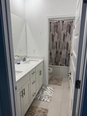 Indian Roommates & Rooms in Alhambra Triangle, Sacramento, CA