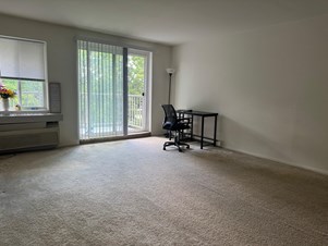 1 Bedroom House - Room For Rent