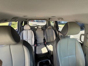 Used 2017 Kia Sedona EX Silver, New Tires, Single Owner