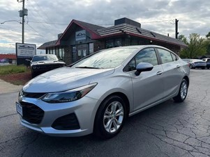 Used 2019 Chevrolet Cruze LT