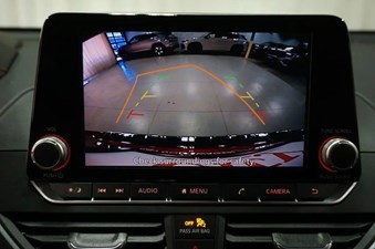 Used 2023 Nissan Altima 2.5 SR