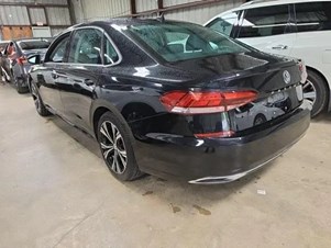 Used 2021 Volkswagen Passat 2.0T SE