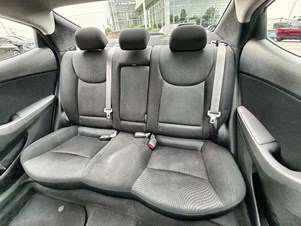 Used 2015 Hyundai ELANTRA SE