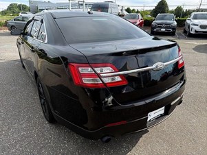 Used 2019 Ford Taurus SE