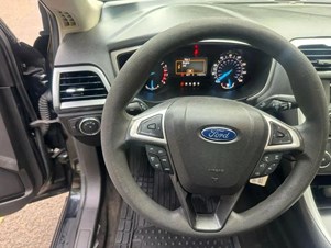 Used 2016 Ford Fusion SE